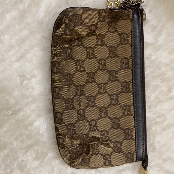 Authentic Gucci Wristlet - Picture 5 of 10